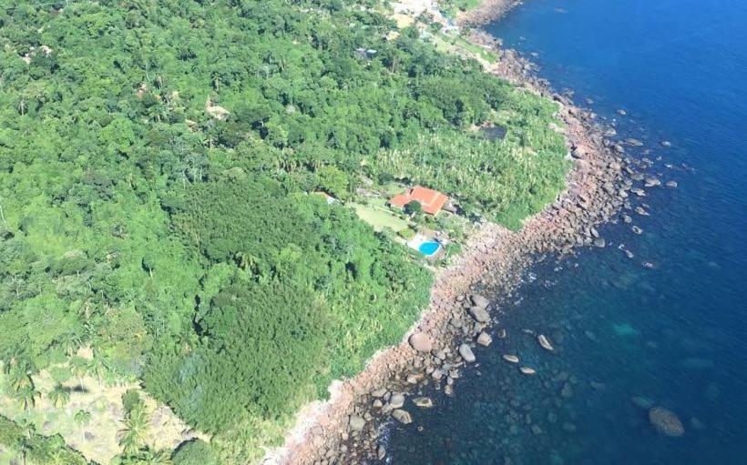 Sol-Lua Bangalo Com Uso Exclusivo Da Piscina Villa Ilhabela Exteriör bild